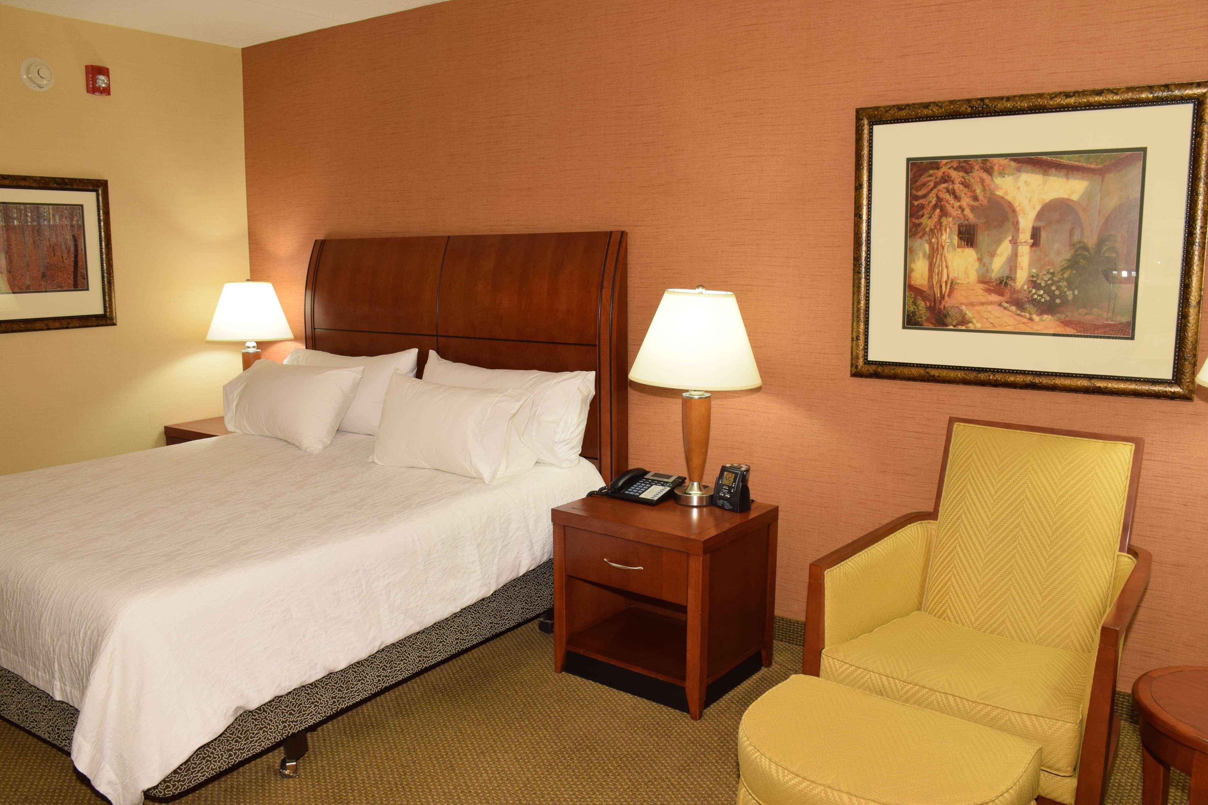 Hilton Garden Inn Dayton/ Beavercreek Exterior photo