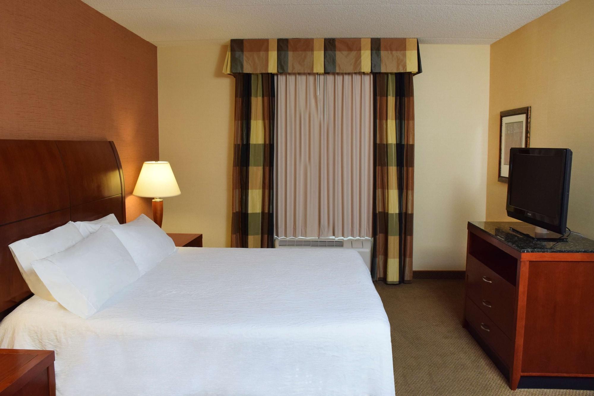 Hilton Garden Inn Dayton/ Beavercreek Exterior photo